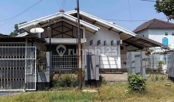 Rumah Luas & Nyaman di Venus Barat, Metro Bandung - Hadap Utara!