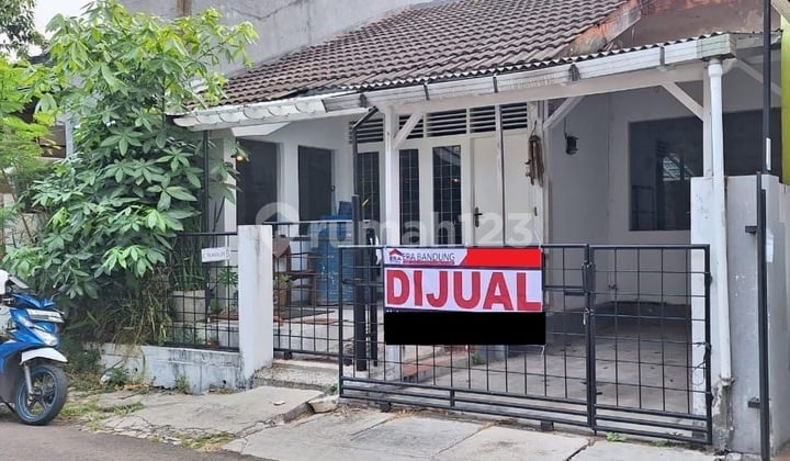 For Sale Rumah Trenggalek, Antapani - Siap Huni
