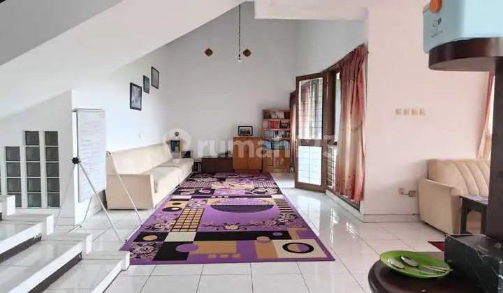 For Sale Rumah Mewah di Cipaku Indah 5, Bandung – Luas & Eksklusif