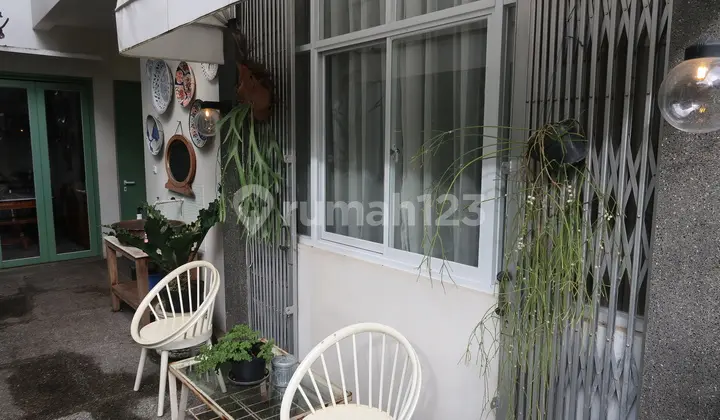 For Sale Rumah Asri di Dago Tea House - Semi Furnished