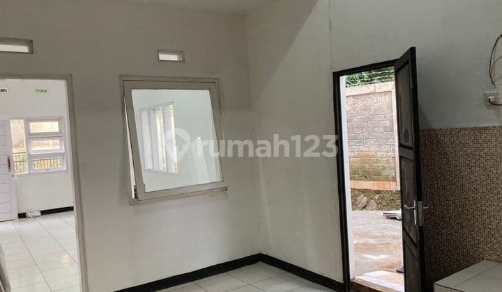 For Sale Rumah Tinggal Nyaman di Pasir Impun Valley, Bandung Timur