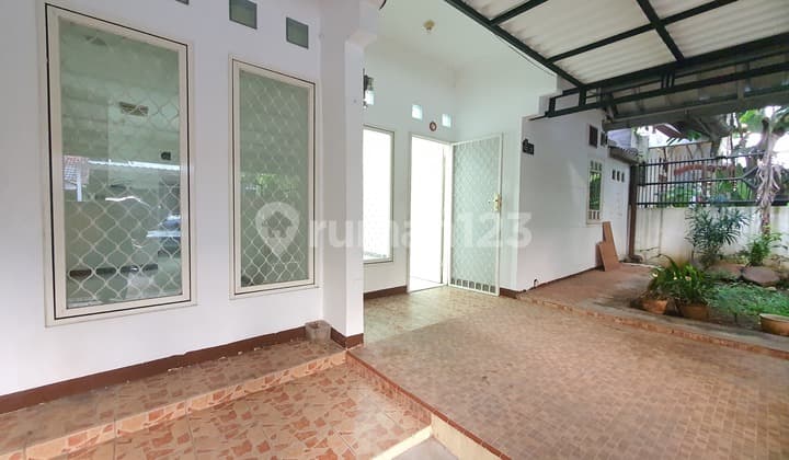 Disewakan Rumah Siap Huni Di Griya Loka Bsd City