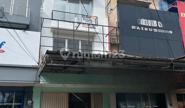 Strategis Ruko Lokasi Rame Cocok Buat Segala Usaha di Harapan Indah