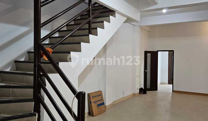 FOR SALE 2-FACADE SHOPHOUSE PLAZA BSD