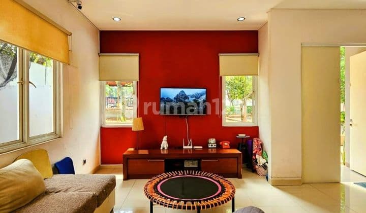 Dijual Rumah Pavillion Residence Hoek Bagus
