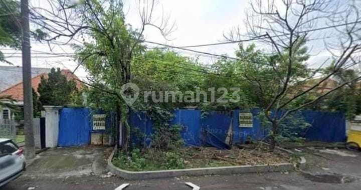 Land for Sale on Flores Street Surabaya, Very Wide Road Frontage Land for Sale on Flores Street Surabaya, Very Wide Road Frontage