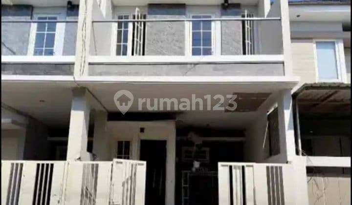Rumah Gress Modern Minimalis Siap Huni di Tenggilis Mejoyo Selatan Dekat Ubaya Merr