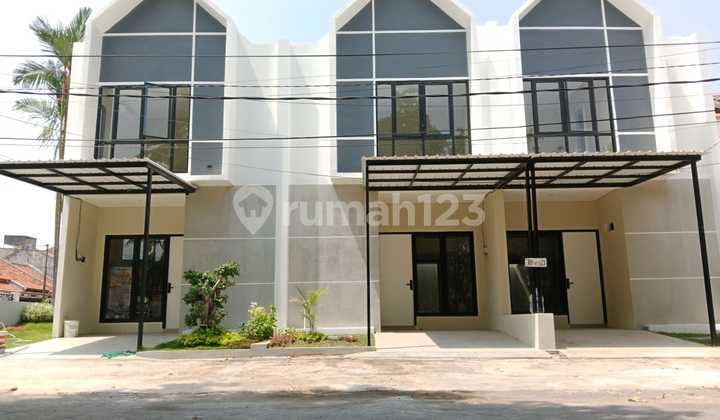 Tinggal 1 Unit Rumah 2 Lantai Gress Ready Scandinavian Hanya 1M-An
