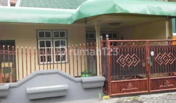 Cheapest 2-Story House in Premium Location 10 Minutes to Juanda Airport