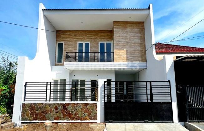 Rumah Baru Gress Siap Huni Di Pondok Candra Indah Surabaya