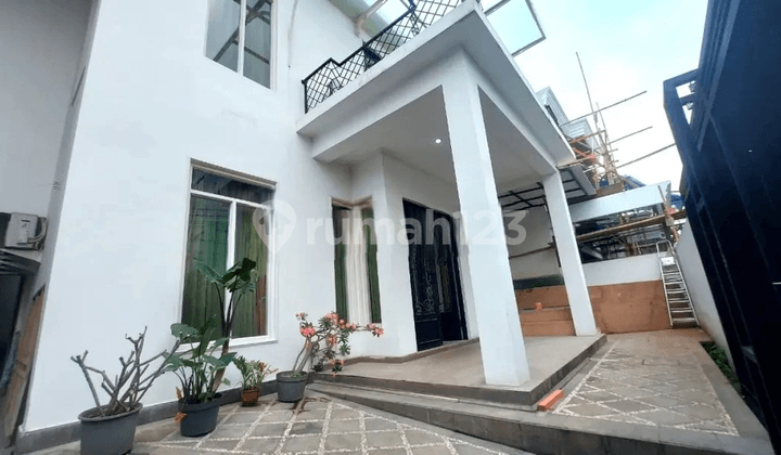 Beautiful House Ready to Occupy in Taman Radio Dalam at Below Market Price Very Affordable