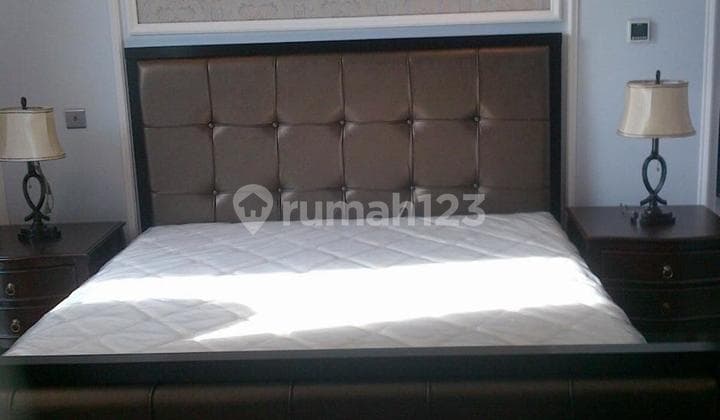 Apartemen Kemang Village 3Br Full Furnished