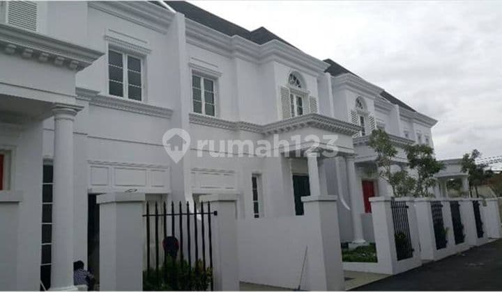 Rumah Bagus Mewah Bangka Semi Furnished
