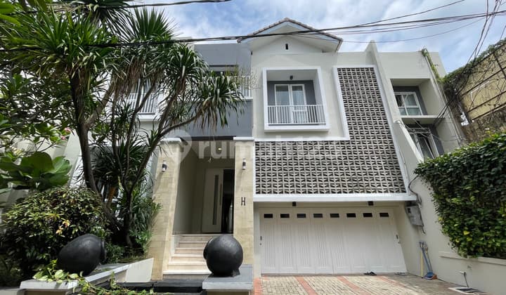 For Rent Modern 2-Story House in Private Compound at Kemang