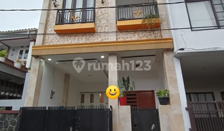 Jual Rumah Cantik Banget Lingkungan Nyaman Murah Lokasi Strategis 10 Menit Ke Alun-alun Kota Cimahi