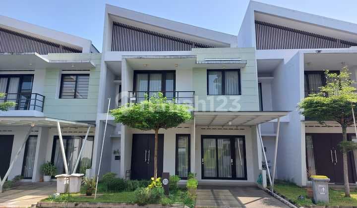 Jual Rumah Cantik Harga Menarik Ada Kolam Renang Di Cigadung Dago Bandung
