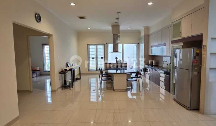 For Rent: Luxury House in Cluster Narada Alam Sutera
