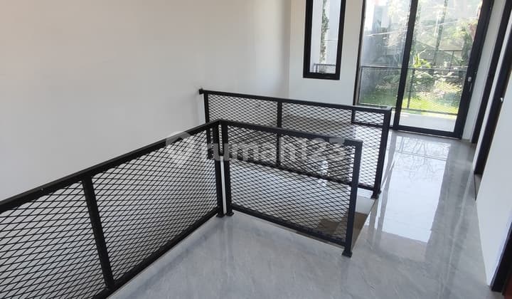 Full Renov Rumah Cantik & Sejuk di Sariwangi, Bandung Barat