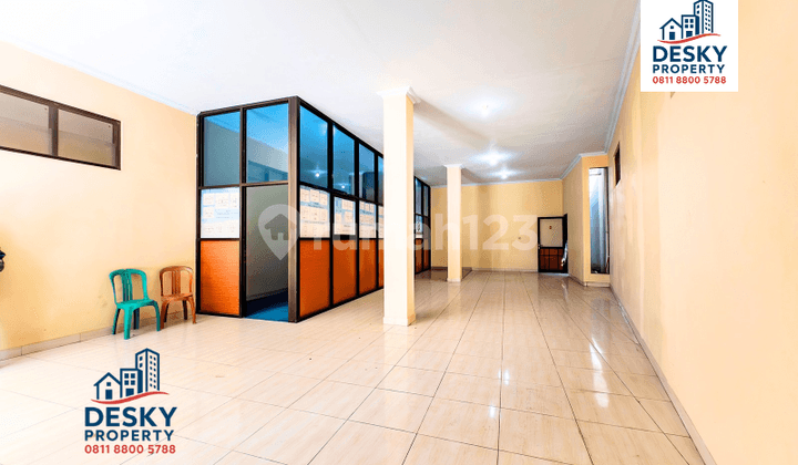 Ruko Siap Pakai Strategis di Antar 2 Perumahan Summarecon Crown Gading & Kota Harapan Indah