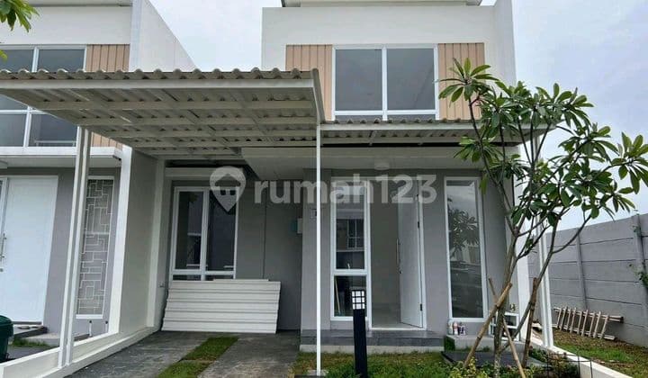 Sewa Rumah 2 Lantai 3 Kamar Tidur Petal Paramount Tamgerang