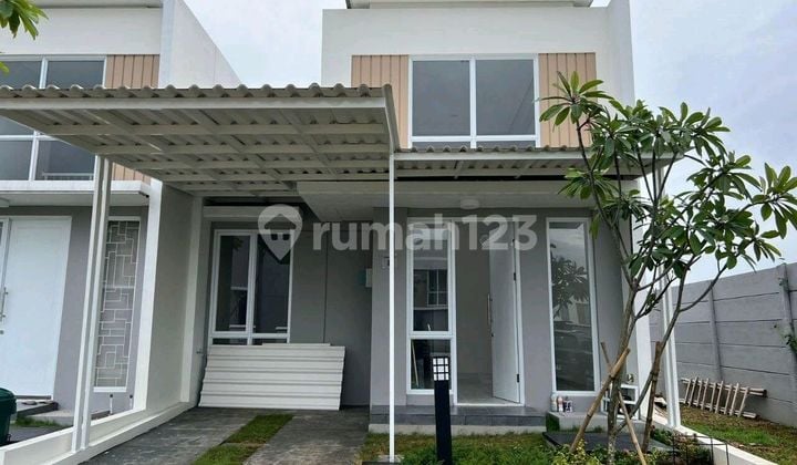 Sewa Rumah 2 Lantai 3 Kamar Tidur Petal Paramount Tamgerang