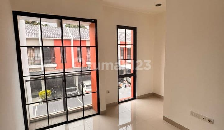 Jual Rumah 2 Lantai Harga Murah 2 Kamar Tidur Tangerang Cipondoh