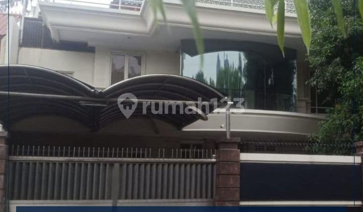 2-Story Hook House Suitable for Business Puri Indah West Jakarta
