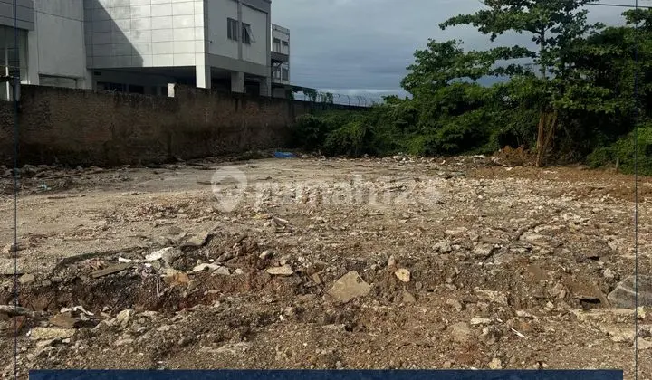 Dijual Tanah Bentuk Kotak Persegi Komersial Karawang Barat Jawa Barat