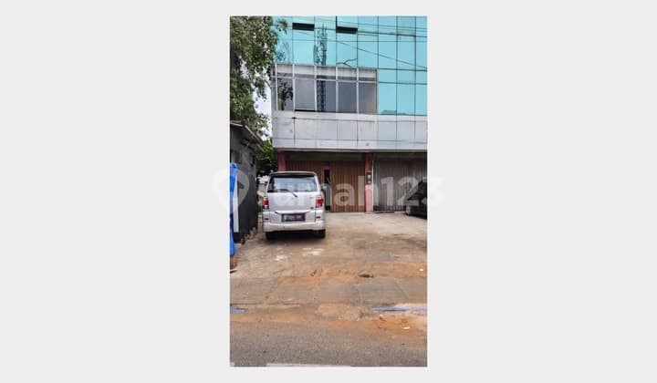 For Sale 3-Story Shop House in Kebayoran Baru, South Jakarta