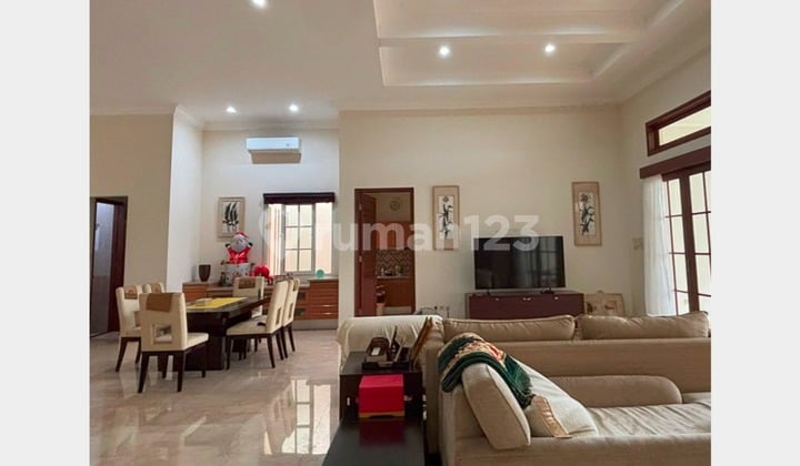 Dijual Rumah Siap Huni di Menteng Jakarta Pusat