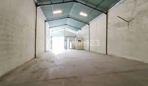 Gudang 7553 m2, Kami Spesialis Krian, Stok ratusan, Hubungi kami.