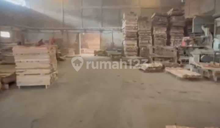 Sewa Gudang 1745 m2, Spesialis Margomulyo, Stok banyak, Hub kami.