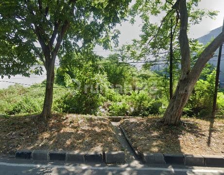 Tanah 874 M2, Spesialis Dharmahusada, Stok Banyak, Hubungi Kami.