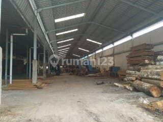 Gudang Kebomas Gresik, Siap Pakai, Shm, Lt 4625m2, Hubungi Kami.