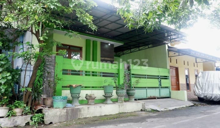 Disewakan Rumah 1 Lantai Area Perumahan Klodran
