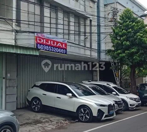 Ruko Strategis di Tengah Kota Lokasi Premium