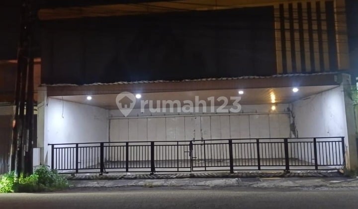 For Rent Spacious 450 M² Showroom Area Kartasura Sukoharjo