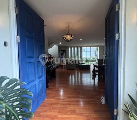 Rumah Siap Huni Dalam Cluster di Senayan Bintaro Sektor 9