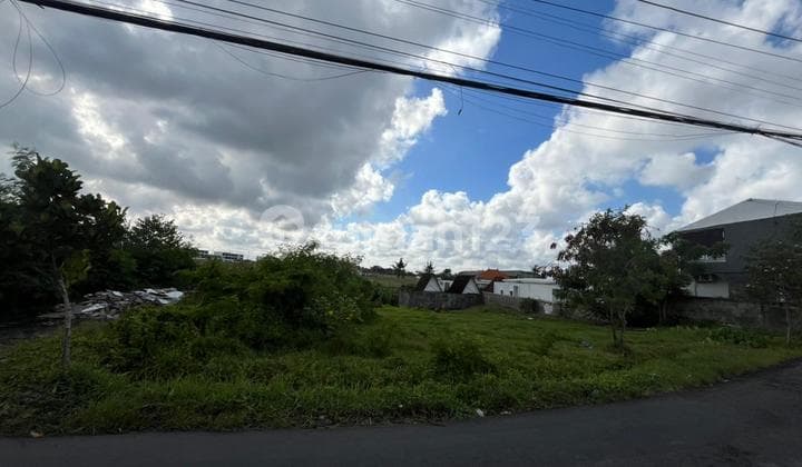 Tanah 6 Are Lebih di Lokasi Strategis - Pererenan, Badung