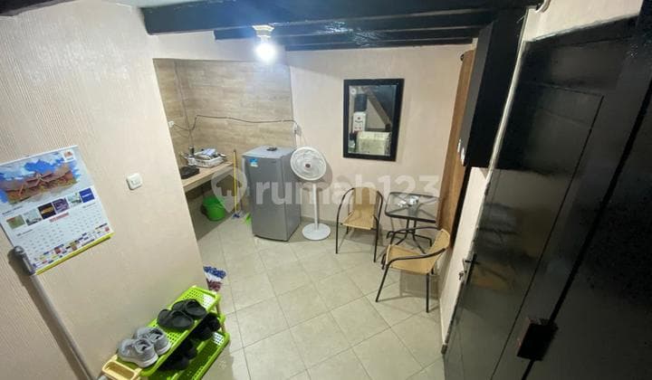 Kost Denpasar Barat, Denpasar