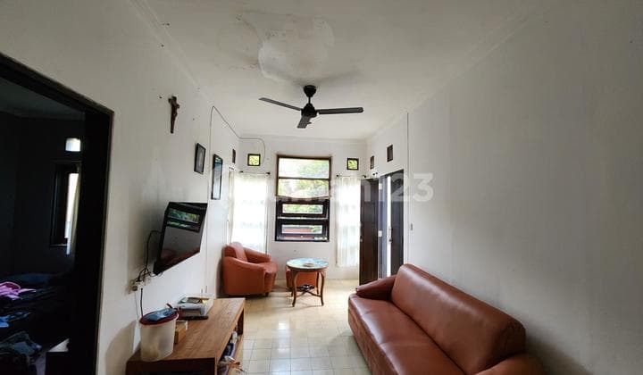 Rumah Kontrakan Semi Furnished Kuta Utara, Badung