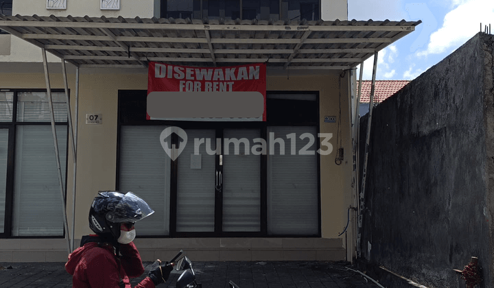 Kuta Badung Commercial Building