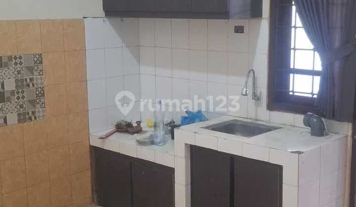 Rumah 2 Lantai di Lokasi Strategis - Kerobokan, Badung