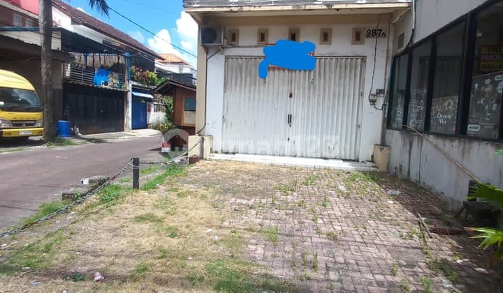 Ruko 2 Lantai di Lokasi Strategis - Kerobokan, Badung