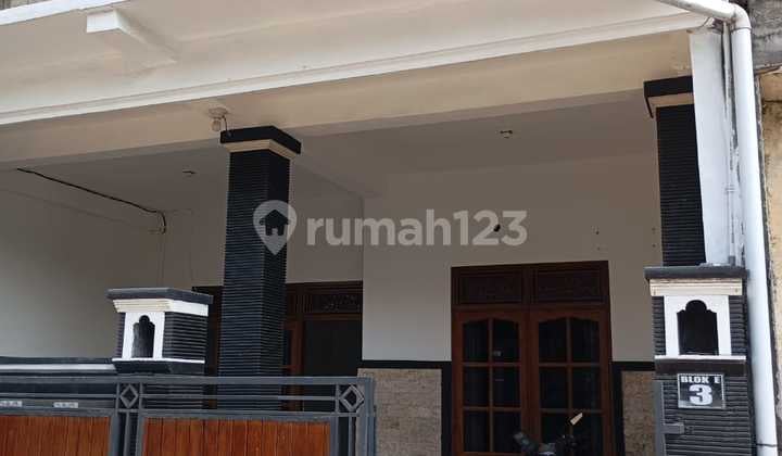 Rumah Kontrakan Semi Furnished Benoa, Badung