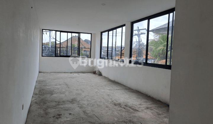 For Rent: Shop House in Badung Location