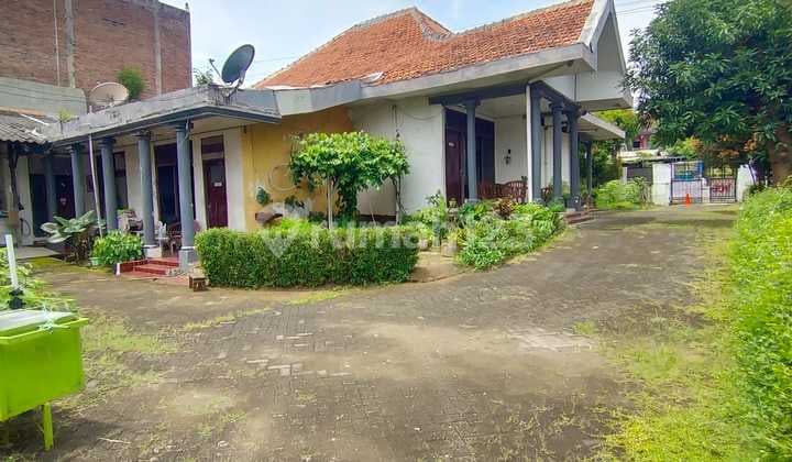 Land For Sale With Building Bonus In Manyaran – Suitable For Business Or Residence