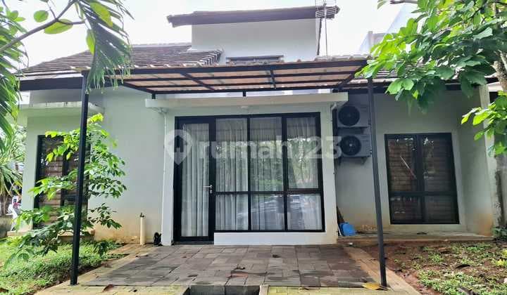 Rumah Nyaman Dekat Pusat Pembelanjaan dan Kuliner di Cluster Adora Bintaro - Tangerang