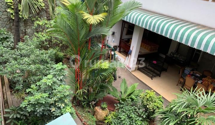 Rumah 2 Lantai di Menteng, Jakarta Pusat (Dekat Kedutaan Italia)