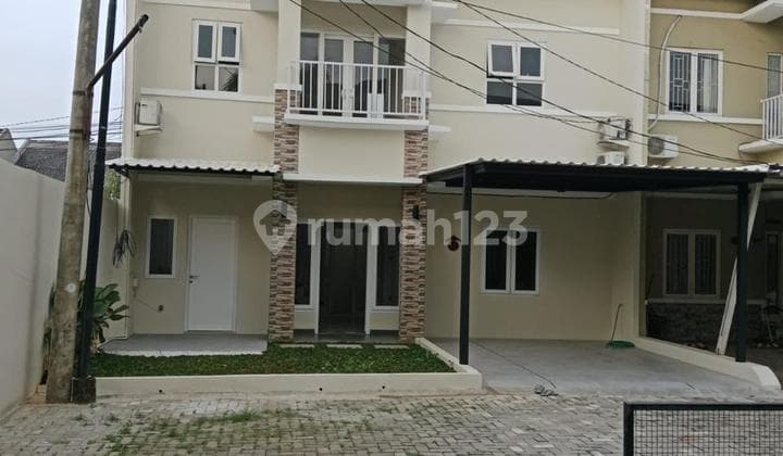 Rumah Minimalis 2 Lantai Siap Huni di Cluster Pondok Aren, Tangerang Selatan